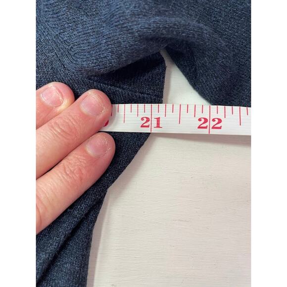 Banana Republic Mens Cashmere Silk Sweater Size Medium Navy Blue Solid V-Neck - Picture 9 of 11